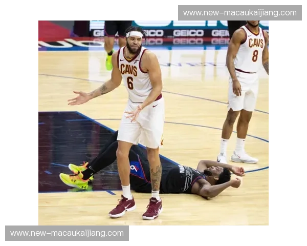 低位防守结合快速转换 雷恩为中小球队提供爆冷范本